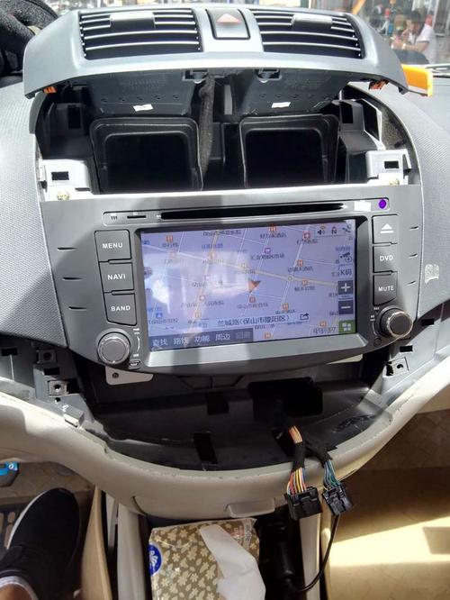 【 悅翔v5導航更換和氣囊燈解決方法 】二手悅翔v5資訊-人人車
